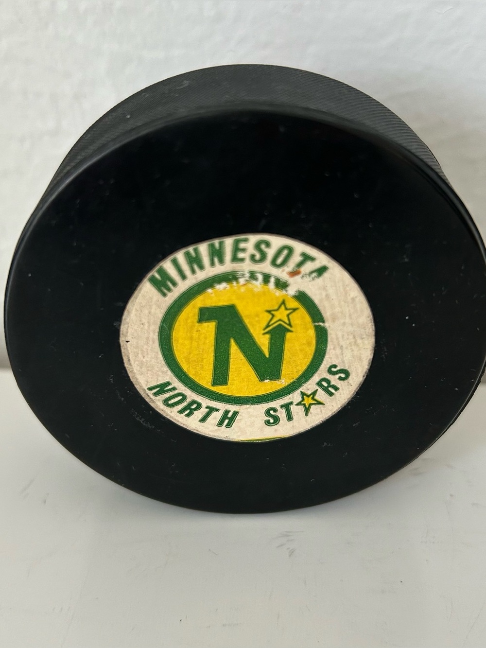 MINNESOTA NORTH STARS NHL OFFICIAL GAME PUCK RARE VICEROY MFG VTG MADE IN CANADA